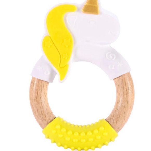 🦄Unicorn Teether’s rings🦄 (4 colors) - Picture 6 of 8